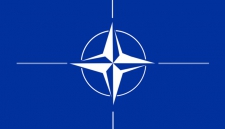 Экс-генсеку НАТО отказали в американской визе