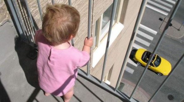 Жительницу Самары, выкинувшую 5-летнего ребенка с балкона, признали вменяемой‍