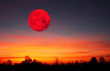 Повезло: ярославцы смогут увидеть полное лунное затмение и кроваво-красную Луну
