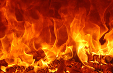Поджигатели приходят под утро: в Ярославле вновь сгорела легковушка