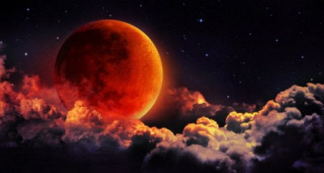 Кровавая луна 27 июля 2018: когда, во сколько, где будет видно, приметы и ритуалы
