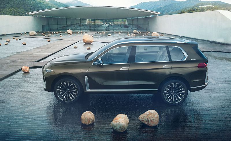 Новый BMW X7: дата выхода, характеристики, цена в России