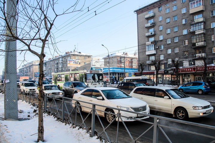 Власти допустили отказ от регулирования тарифов на транспорт Новосибирска