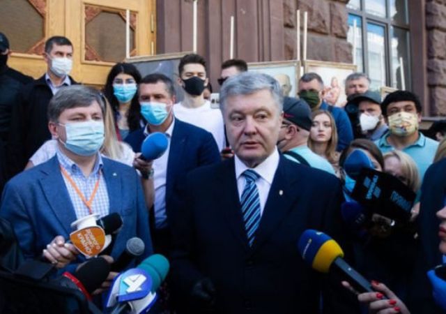 Первое подозрение Порошенко. Сядет ли экс-президент на десять лет за назначение Семочко в разведку