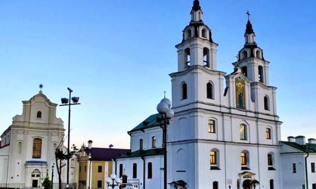 Церковный майдан: почему в Белоруссии хотят разыграть украинскую карту