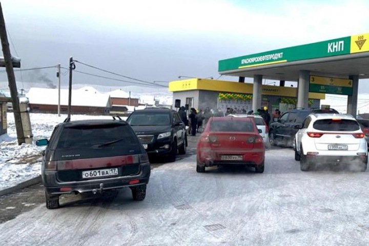 Бензин подорожал в Туве почти на 10% за два месяца