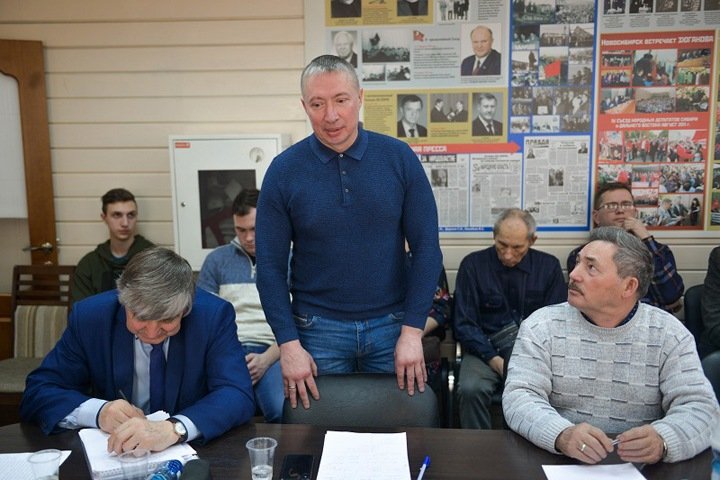 КПРФ в Новосибирске предложила главе Первомайского района пойти в Госдуму