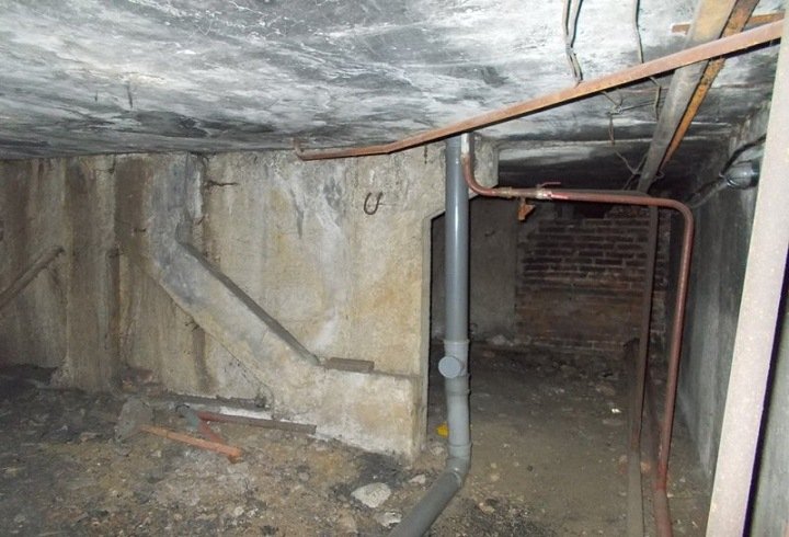 Человеческие останки нашли в подвале дома в Новосибирске
