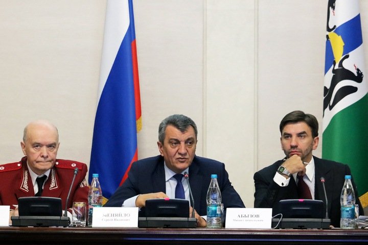 Власти оценили предложение отдать миллиарды связанного с «СИБЭКО» Абызова на теплосети Новосибирска