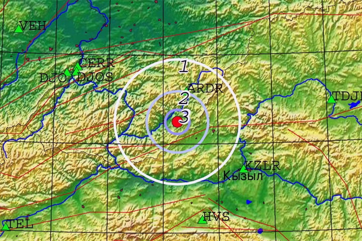 Землетрясение произошло на границе Красноярского края с Тувой