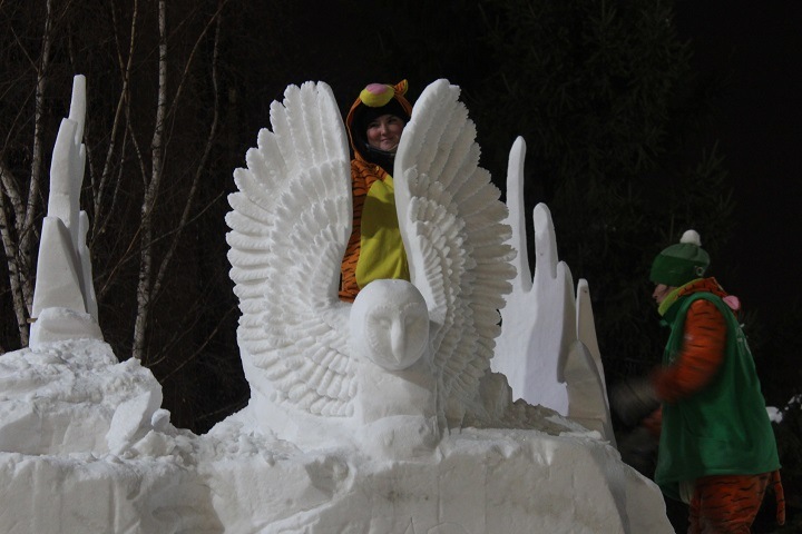 Фестиваль снежной скульптуры начался в Новосибирске