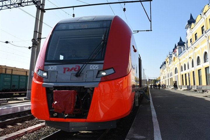 Запуск скоростного поезда из Томска в Новосибирск отложен на неопределенный срок из-за COVID-19